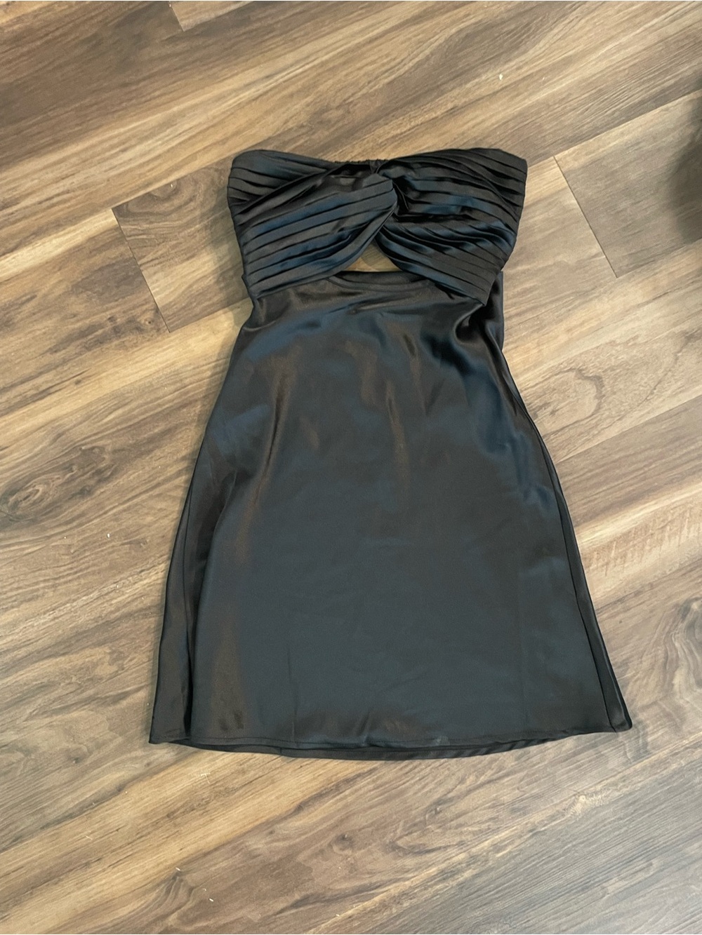 Princess Polly Shellie Strapless Minidress - Picture 5 of 10